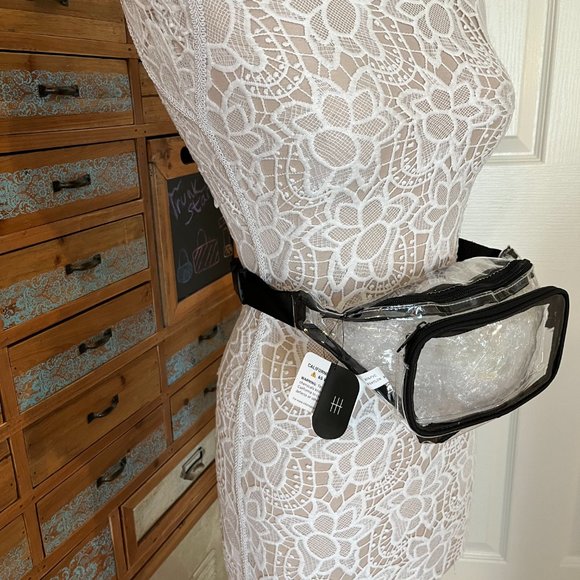 Clear/ Transparent Men's Belt Bag/ Waist Bag- Black Accents - Picture 8 of 8